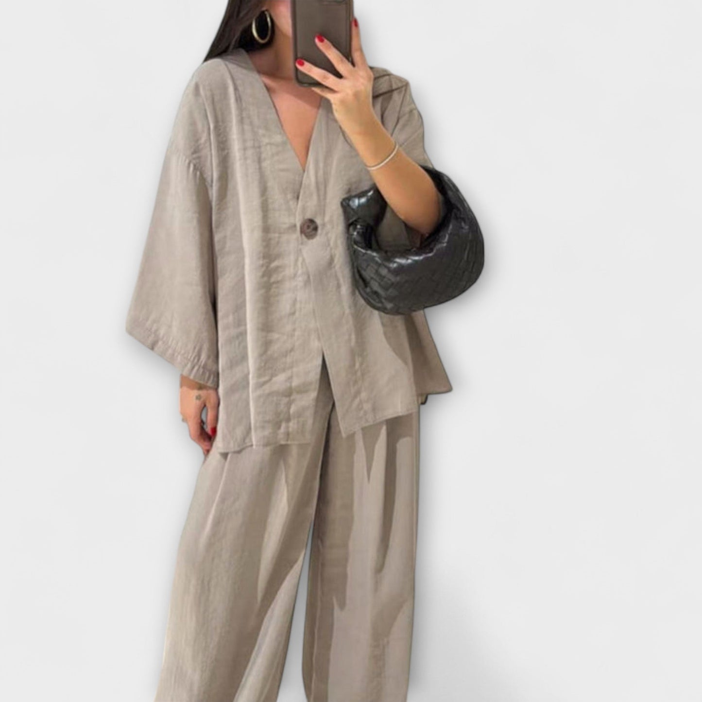 Aurora - Lässiges V-Ausschnitt Top und Hose Duo