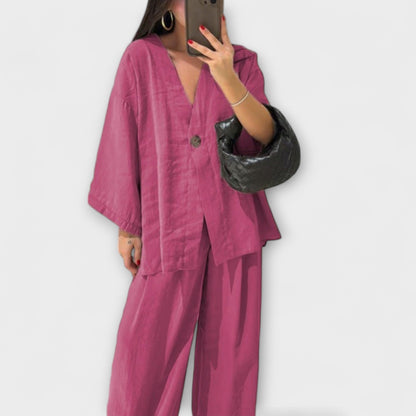 Aurora - Lässiges V-Ausschnitt Top und Hose Duo