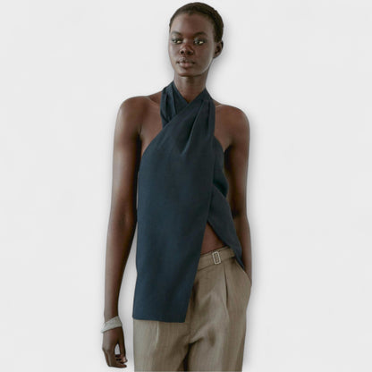 Hannah - Blauer Halter Neck Top mit Rückenausschnitt