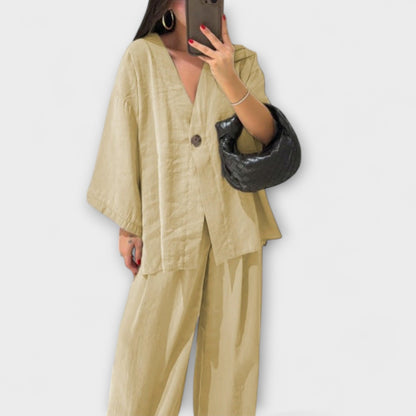 Aurora - Lässiges V-Ausschnitt Top und Hose Duo