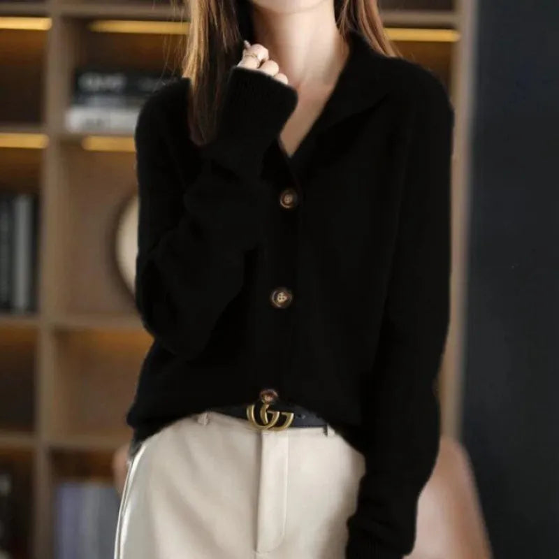 Greta | Stilvolle Strickjacke