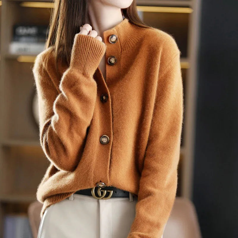 Greta | Stilvolle Strickjacke