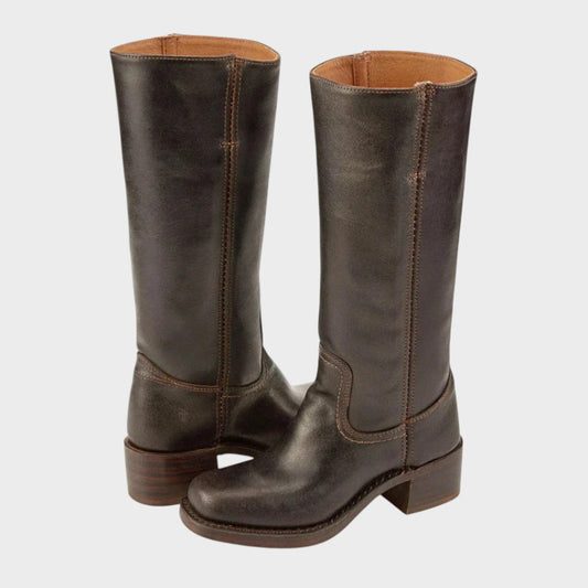 Klassische Reitstiefel mit hohem Schaft