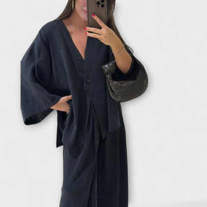 Aurora - Lässiges V-Ausschnitt Top und Hose Duo